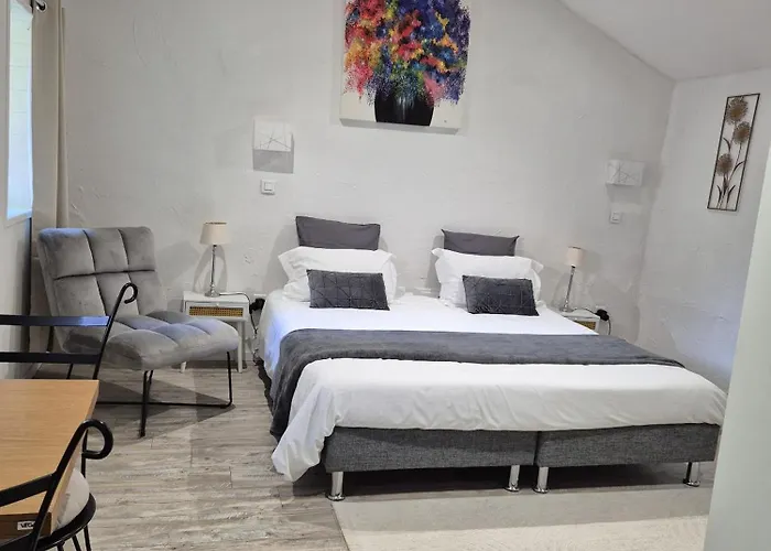 Bed & Breakfast Lamaisonxv 3*